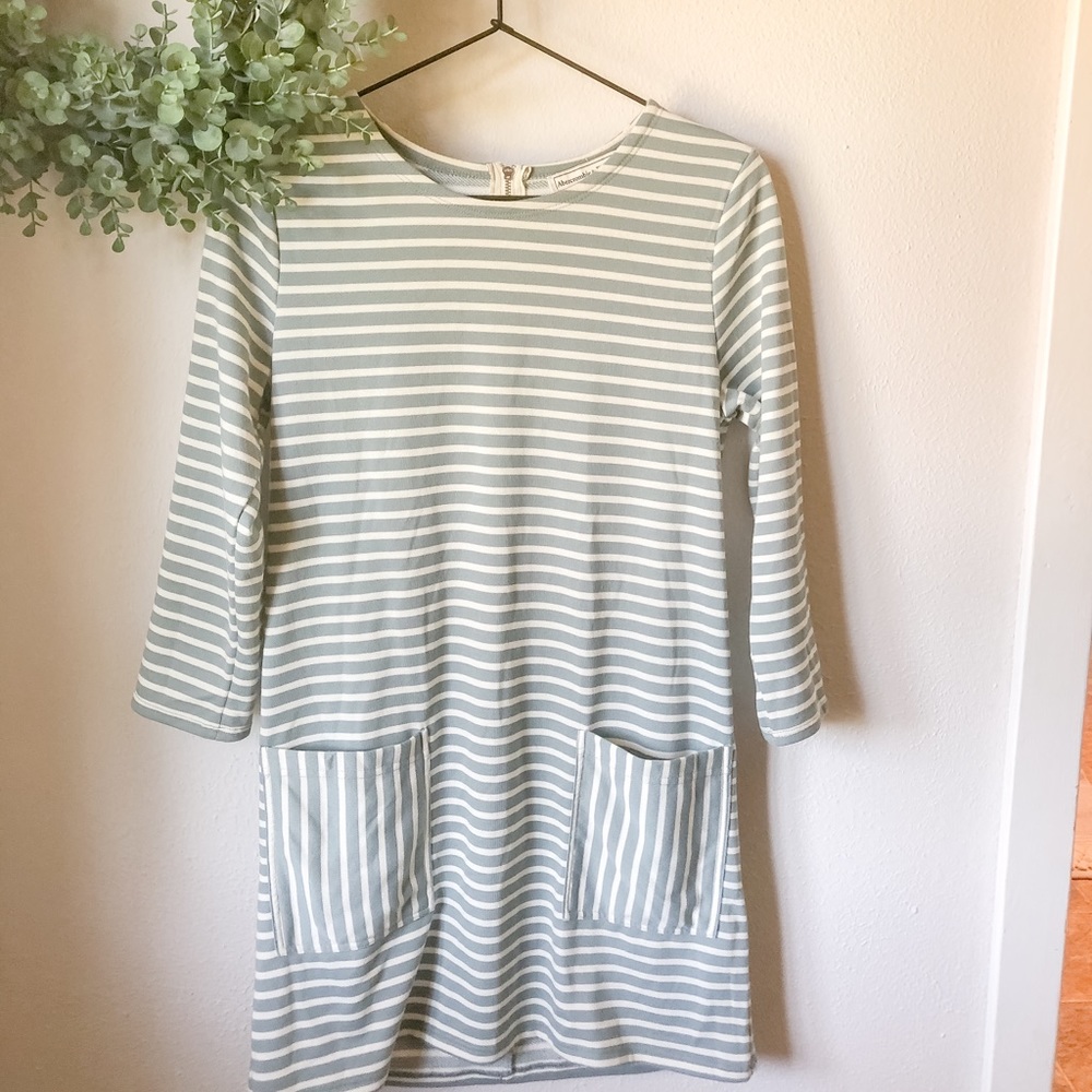 A&F Light Green and White Sweater Dress